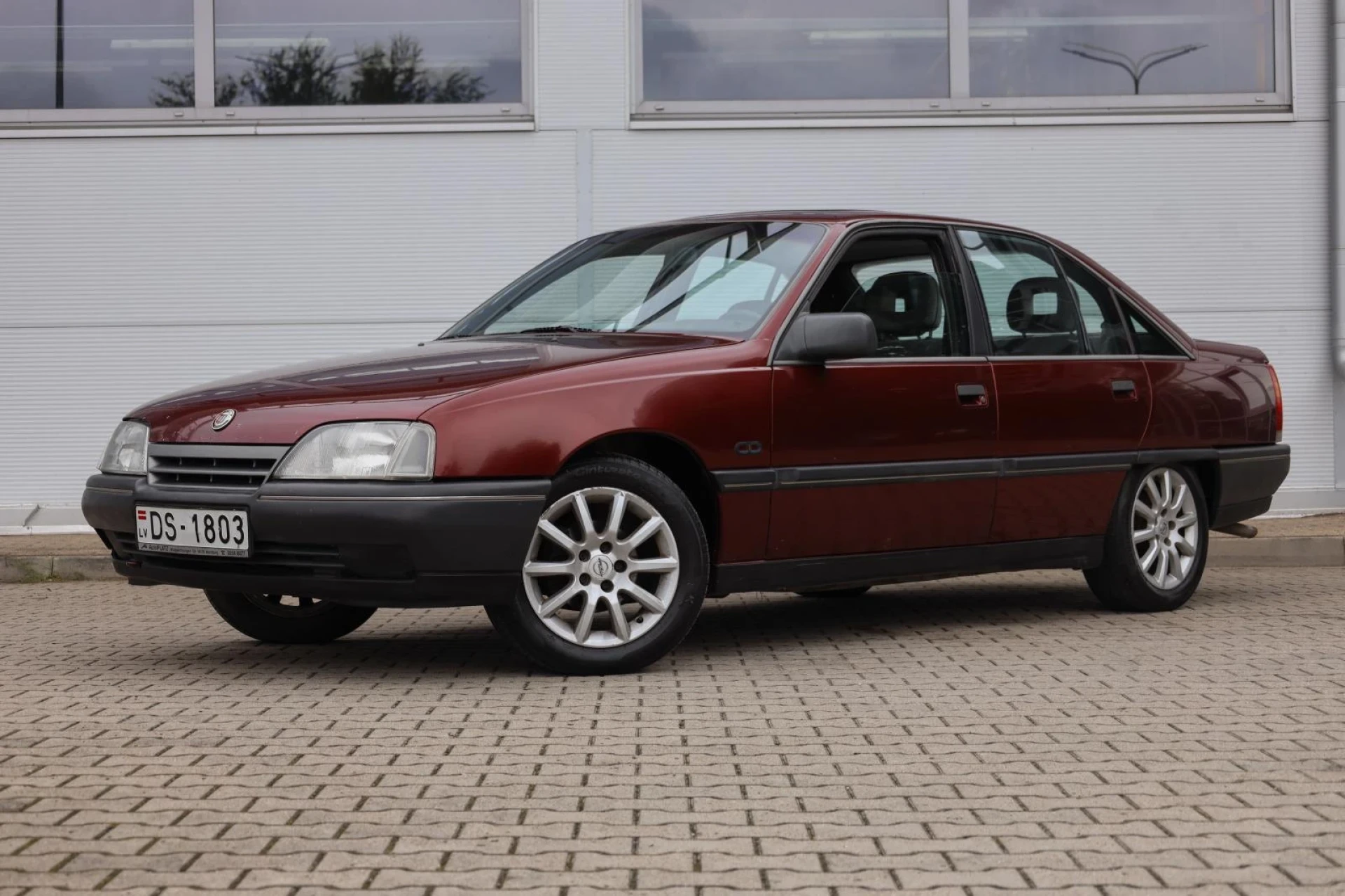 Opel Omega
