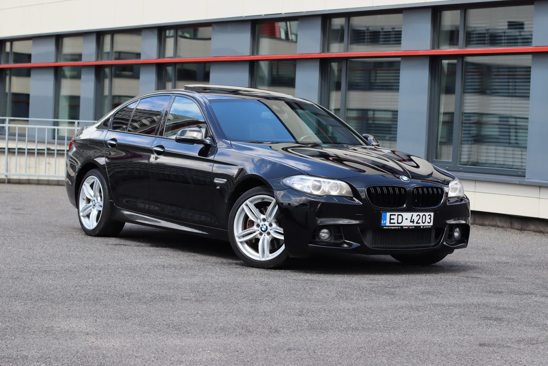 BMW 530