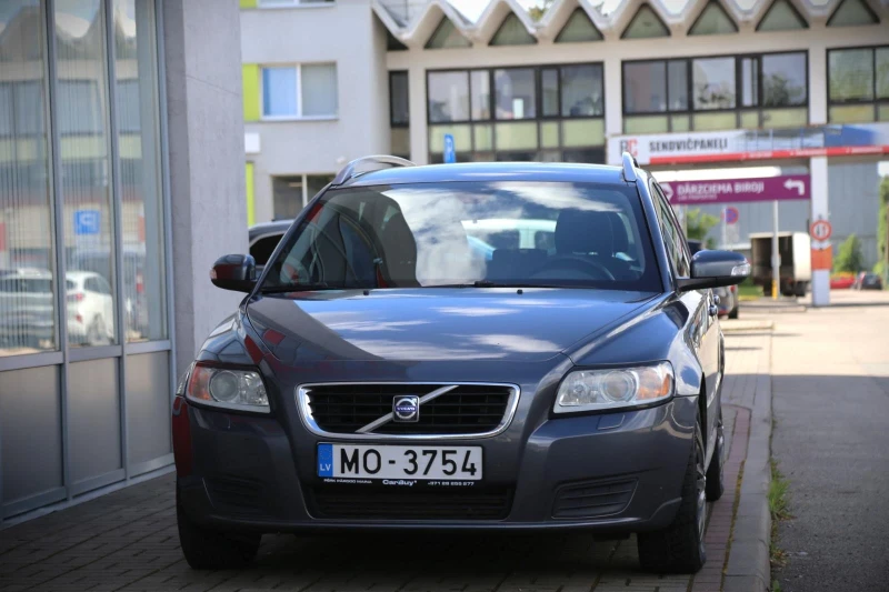 Volvo V50
