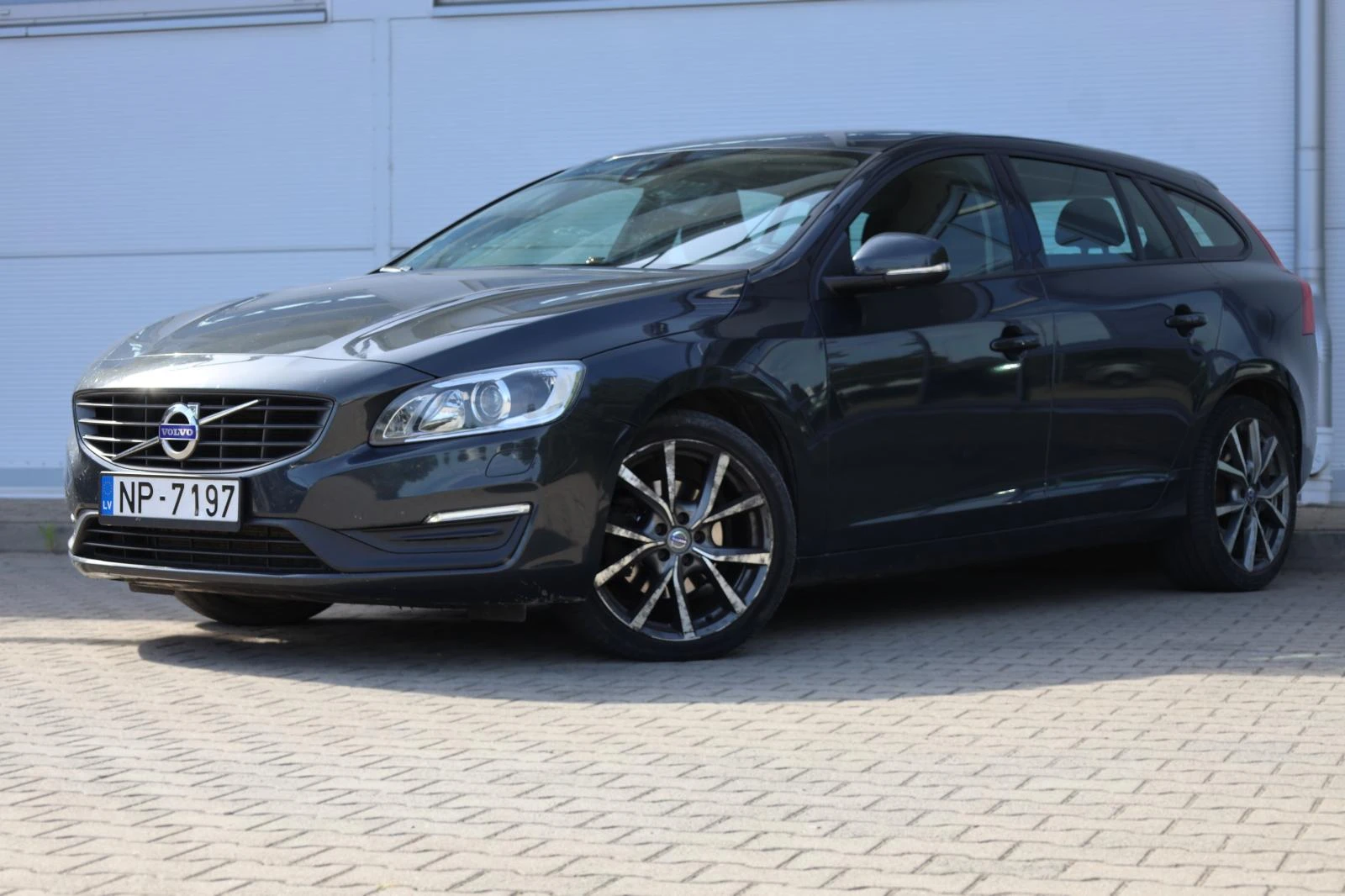 Volvo V60