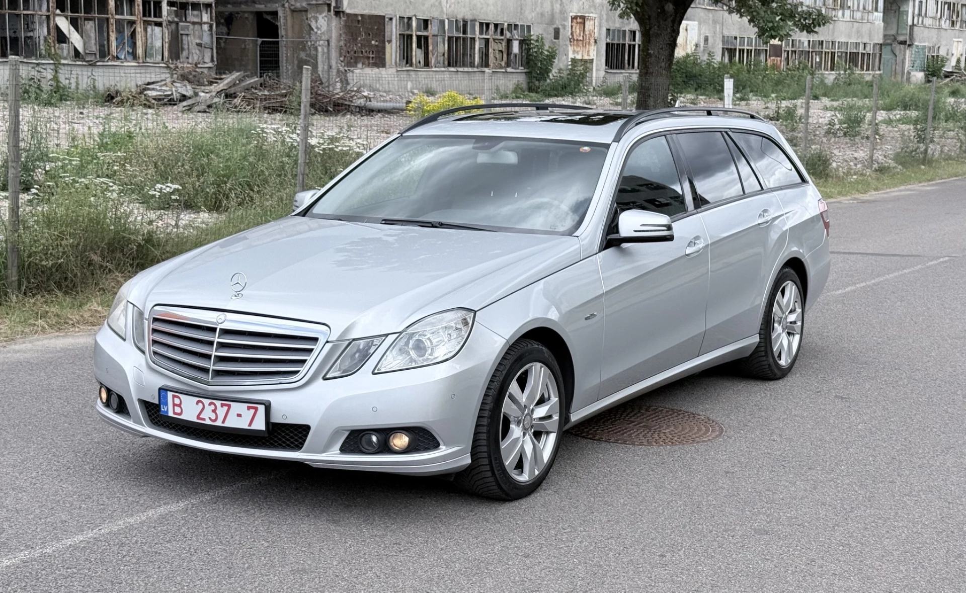 Mercedes-Benz E350