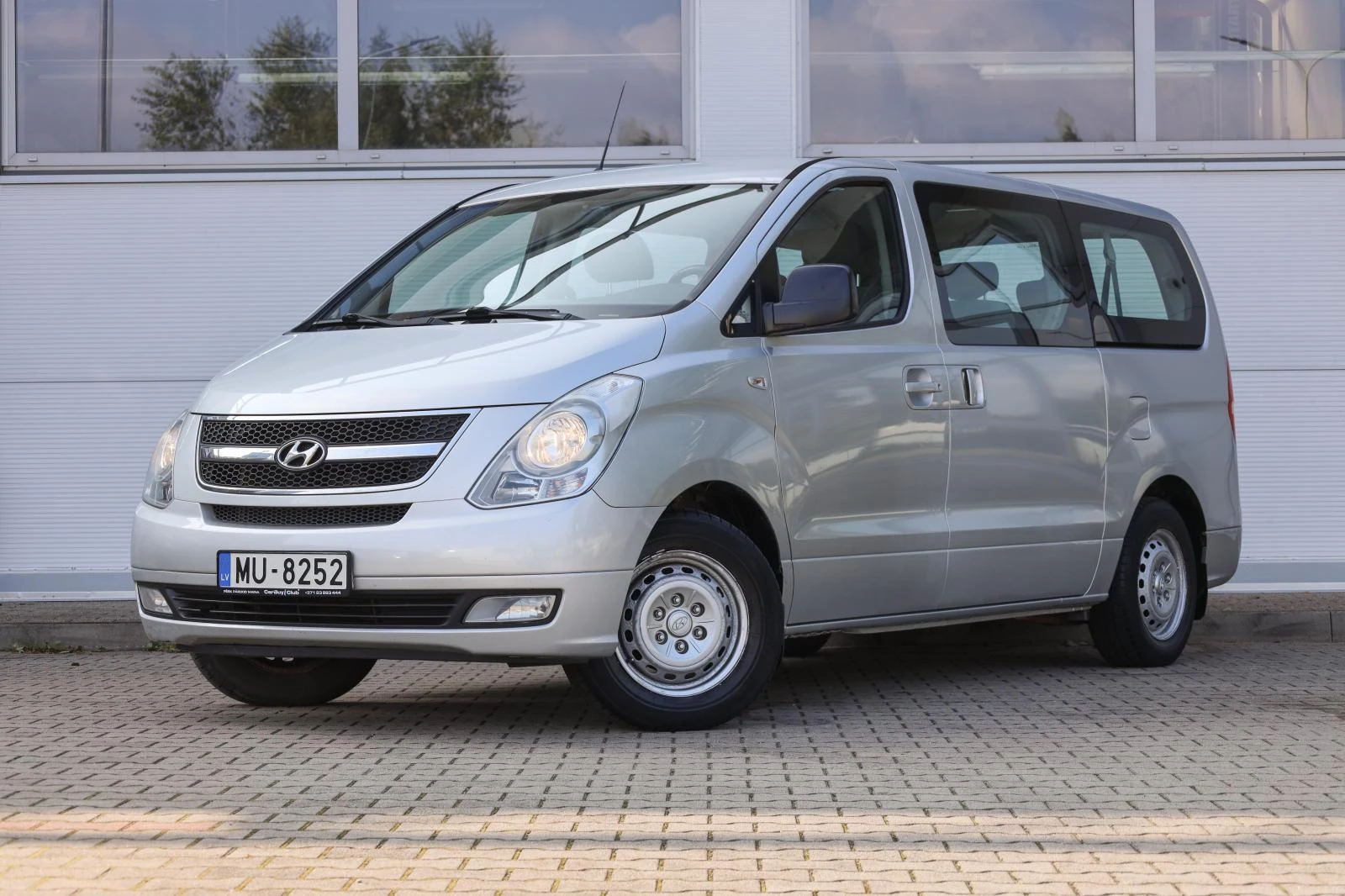Hyundai H1
