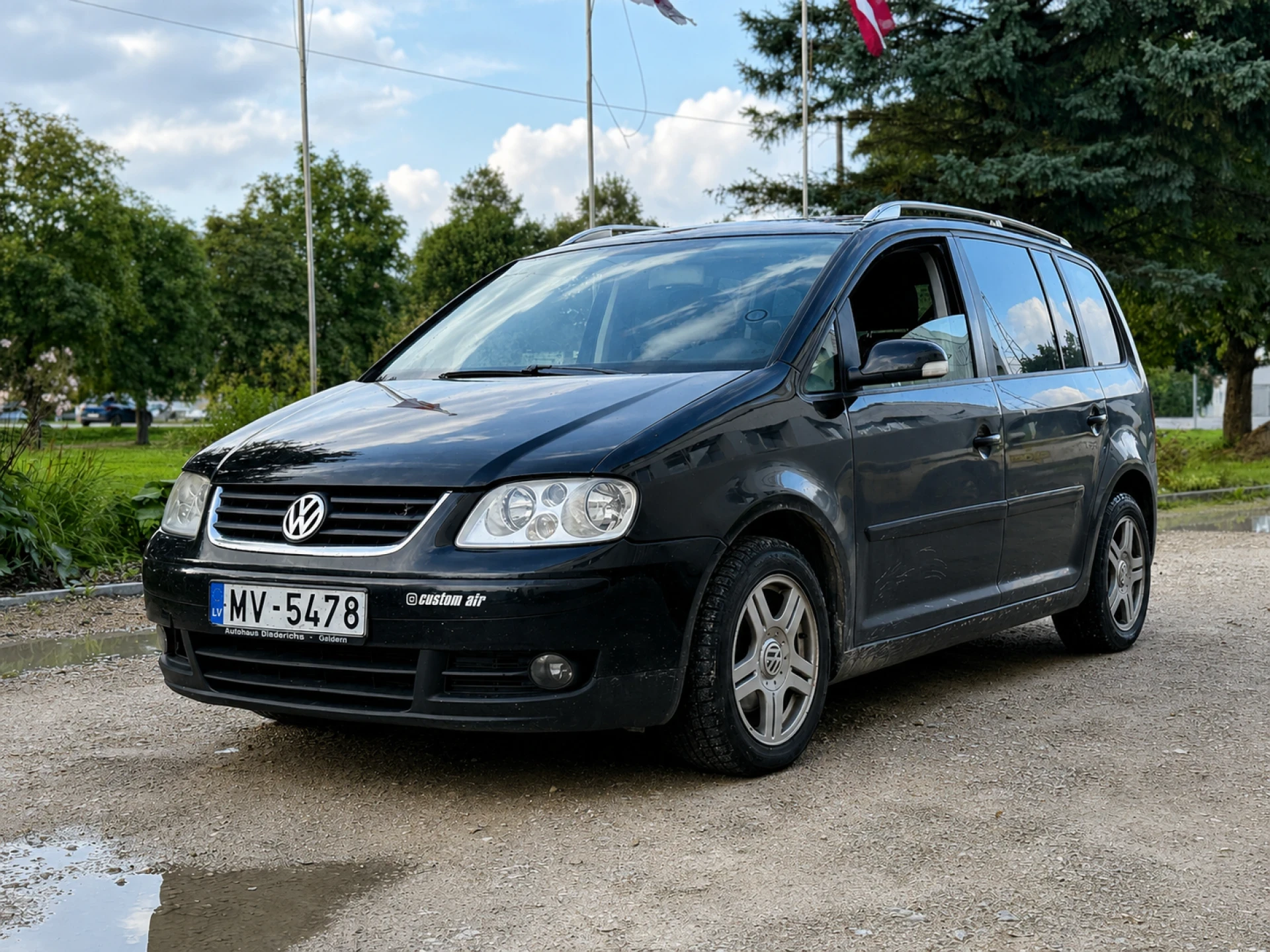 Volkswagen Touran