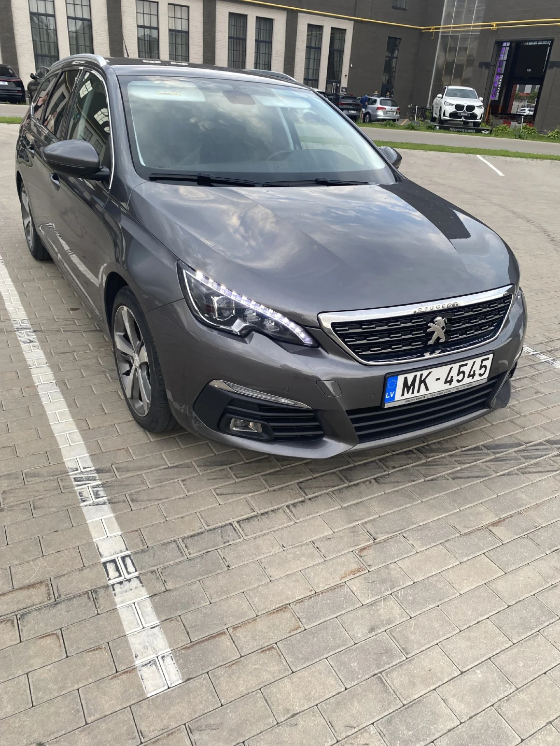 Peugeot 308