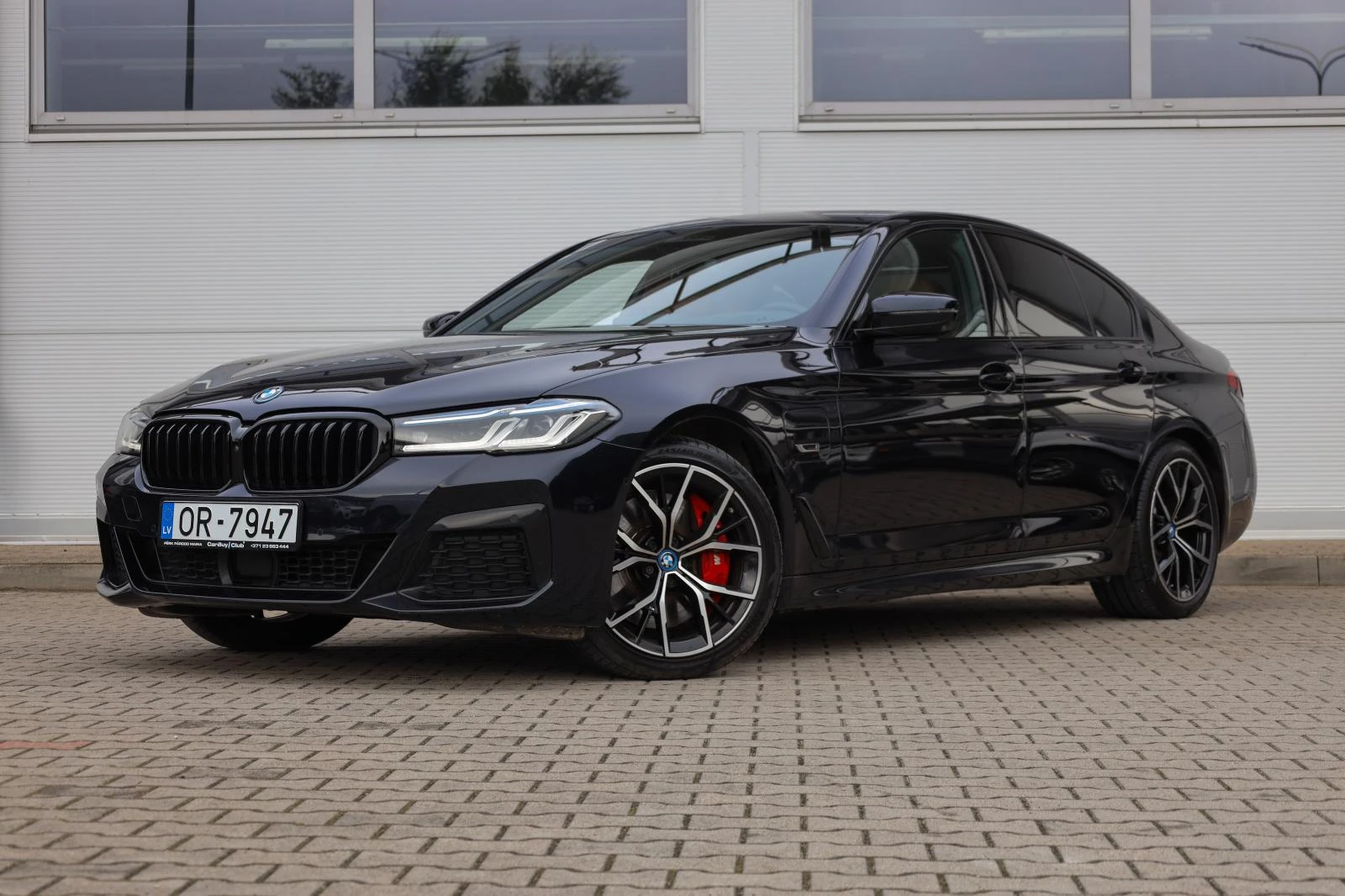 BMW 545