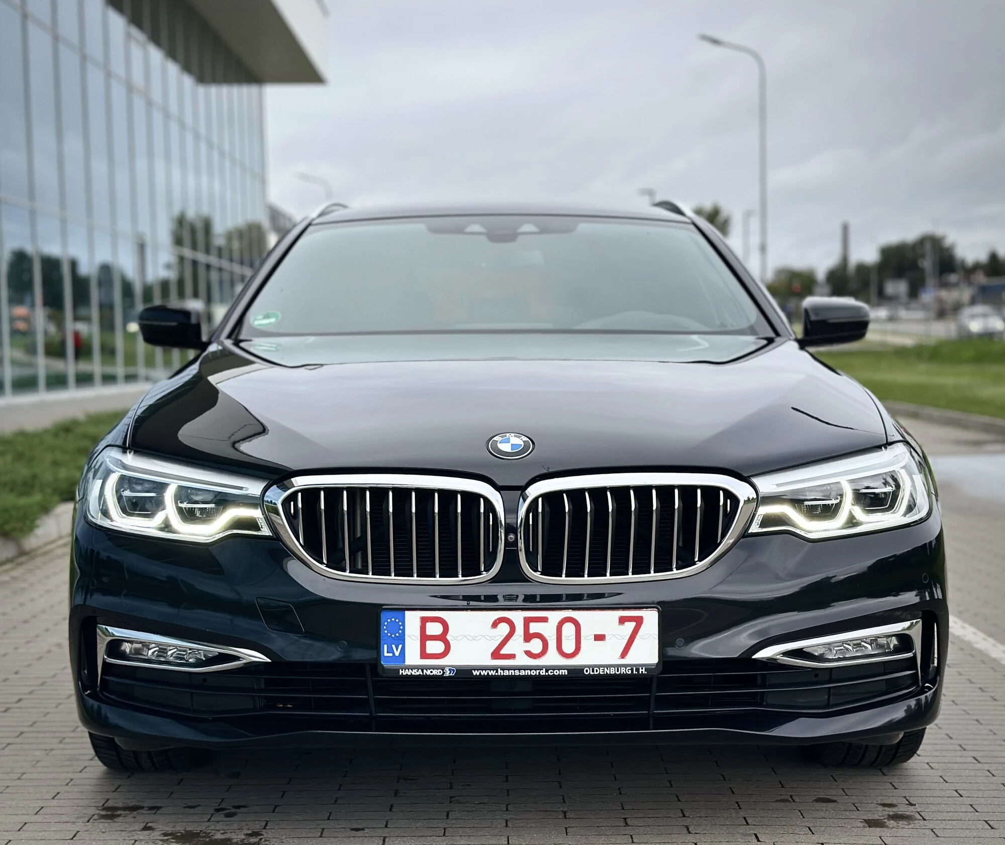 BMW 530