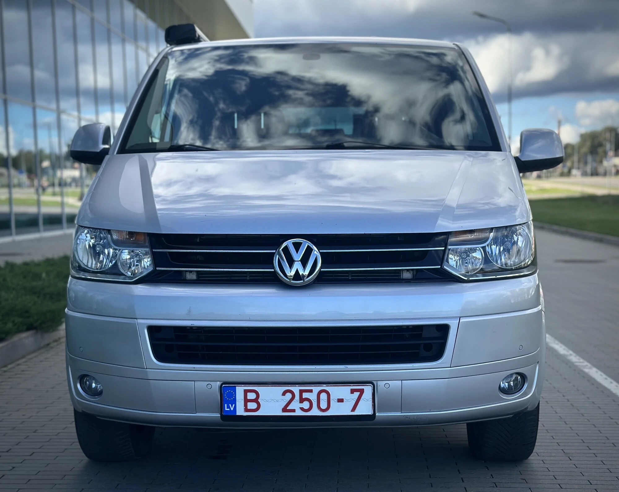 Volkswagen Multivan