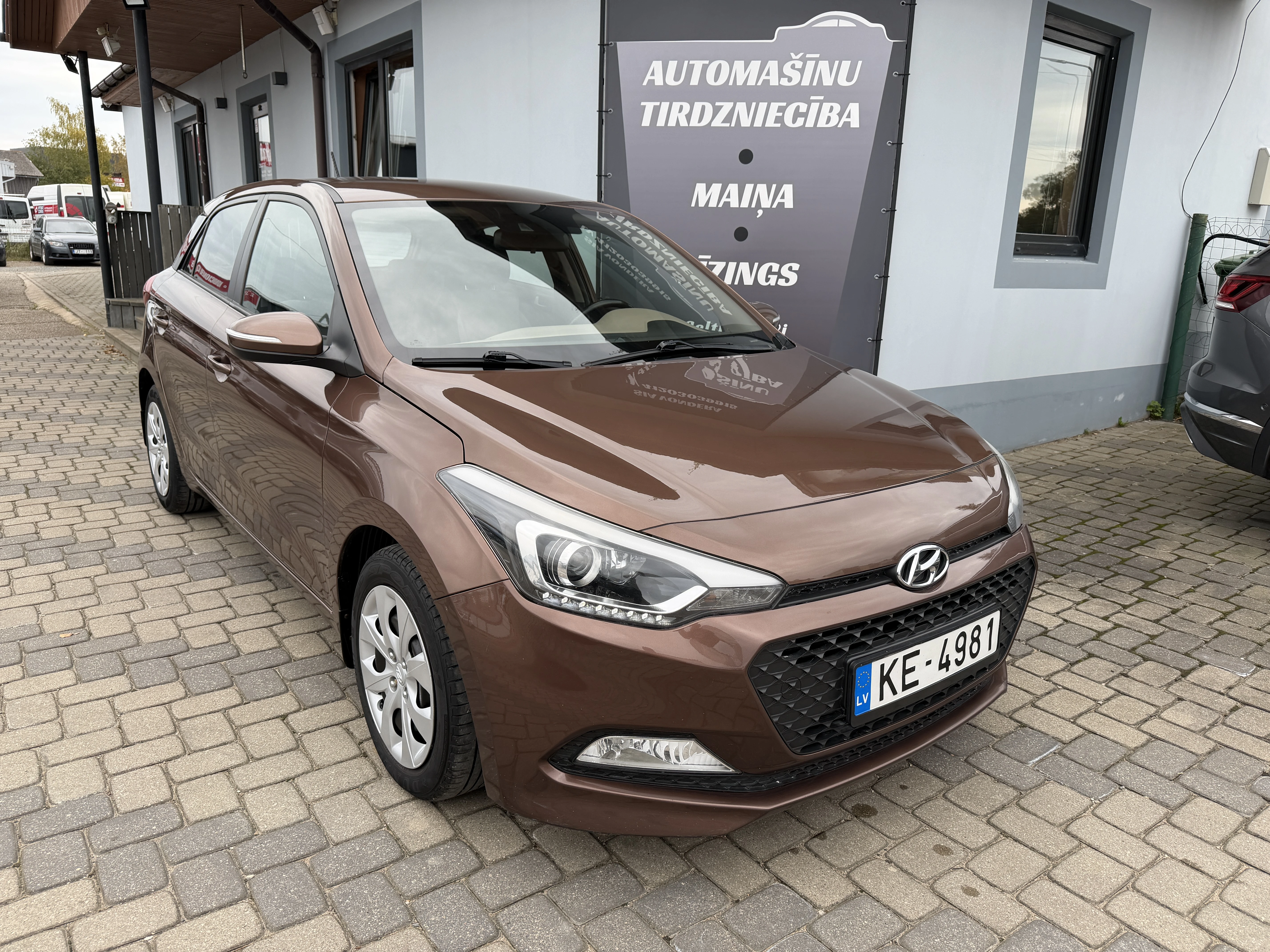 Hyundai i20