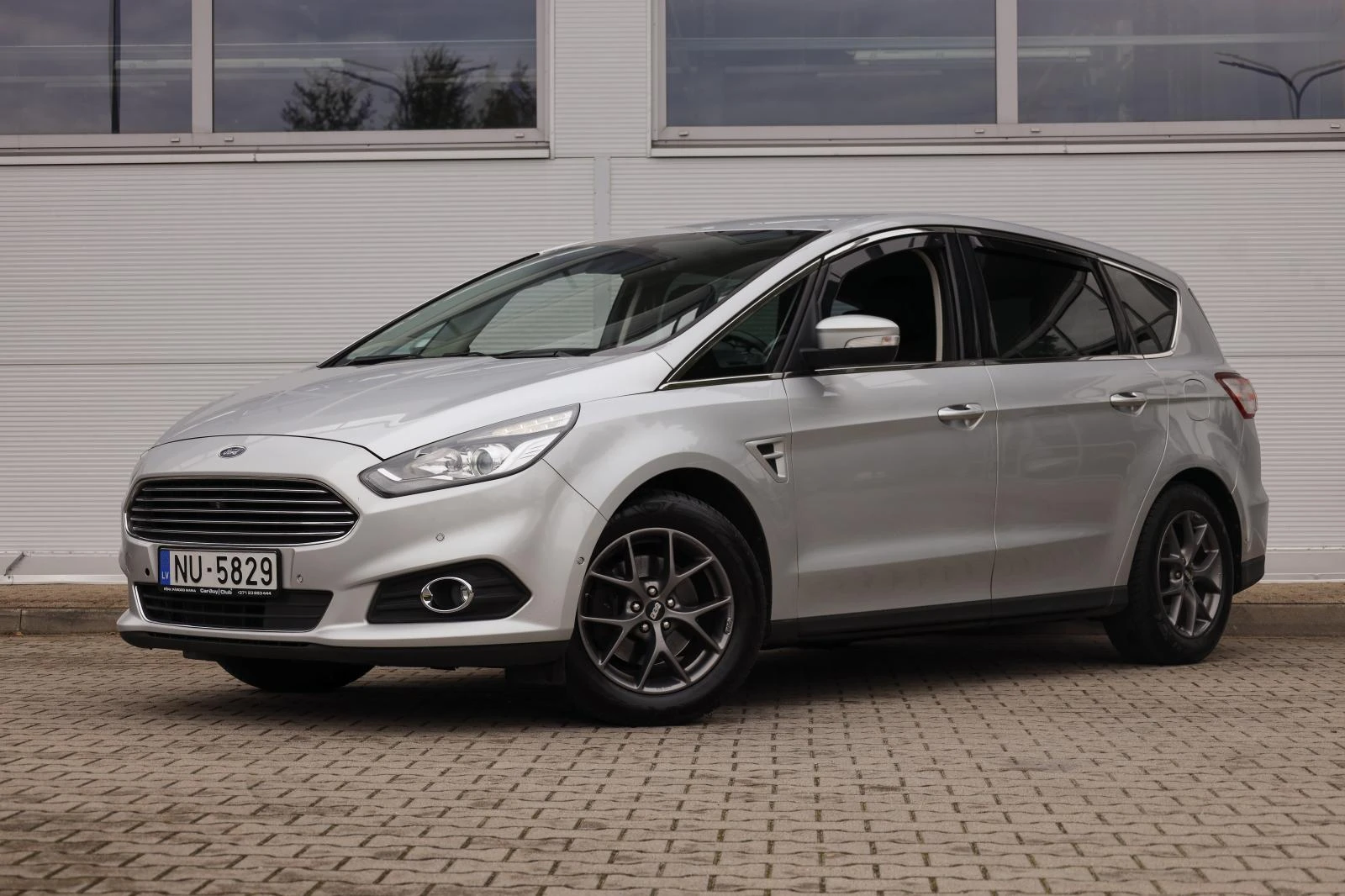 Ford S-MAX