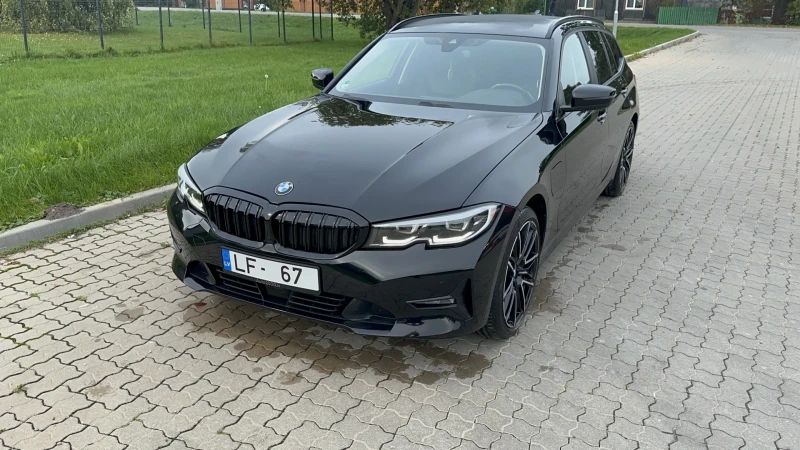 BMW 330
