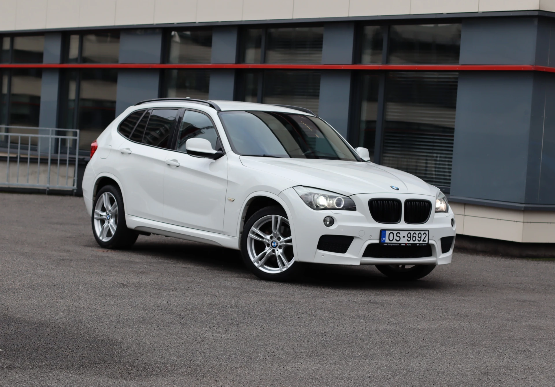 BMW X1