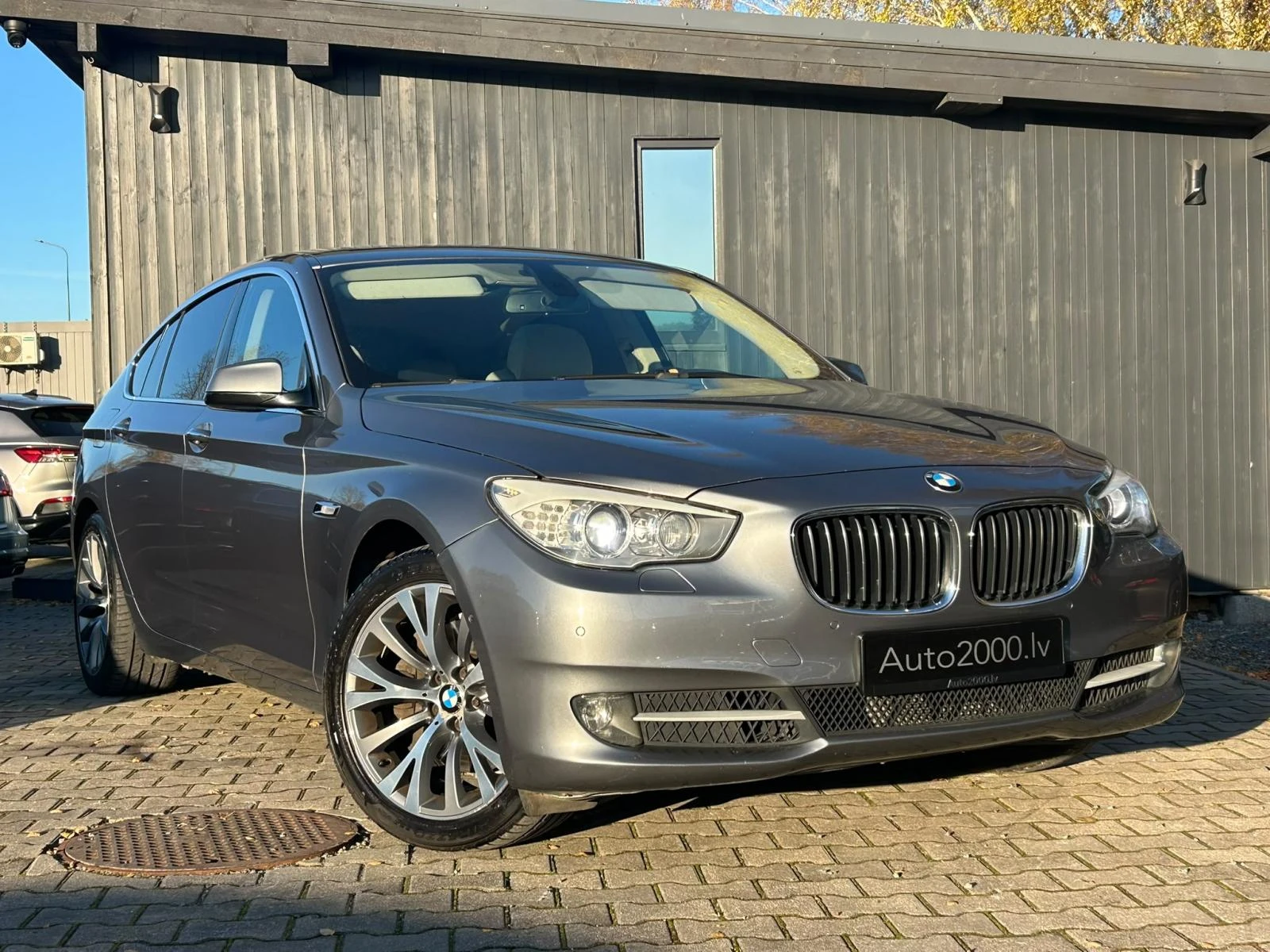 BMW 530