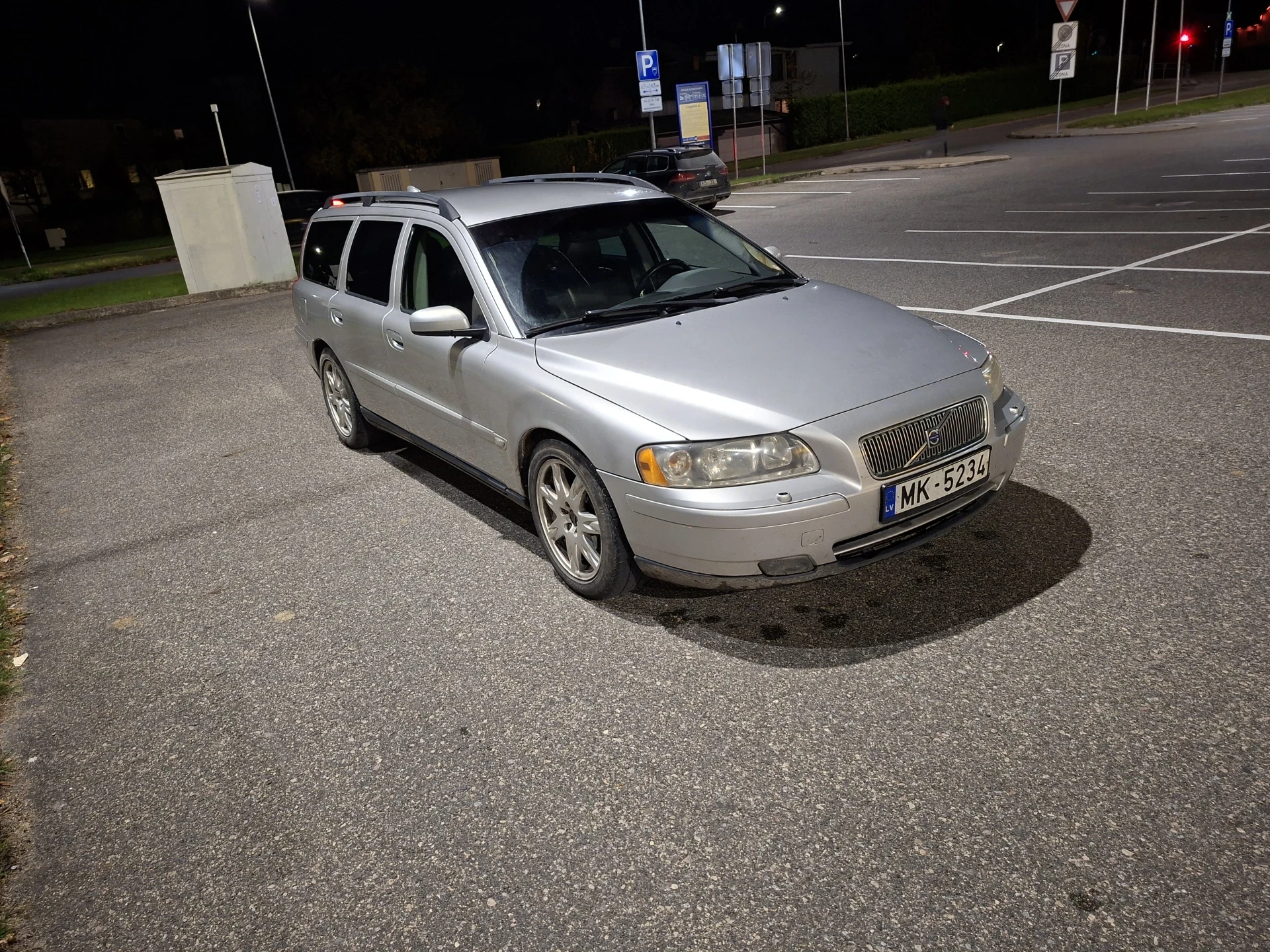 Volvo V70