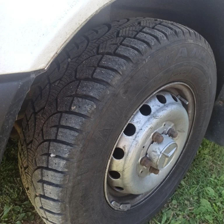 Mercedes-Benz Unknown