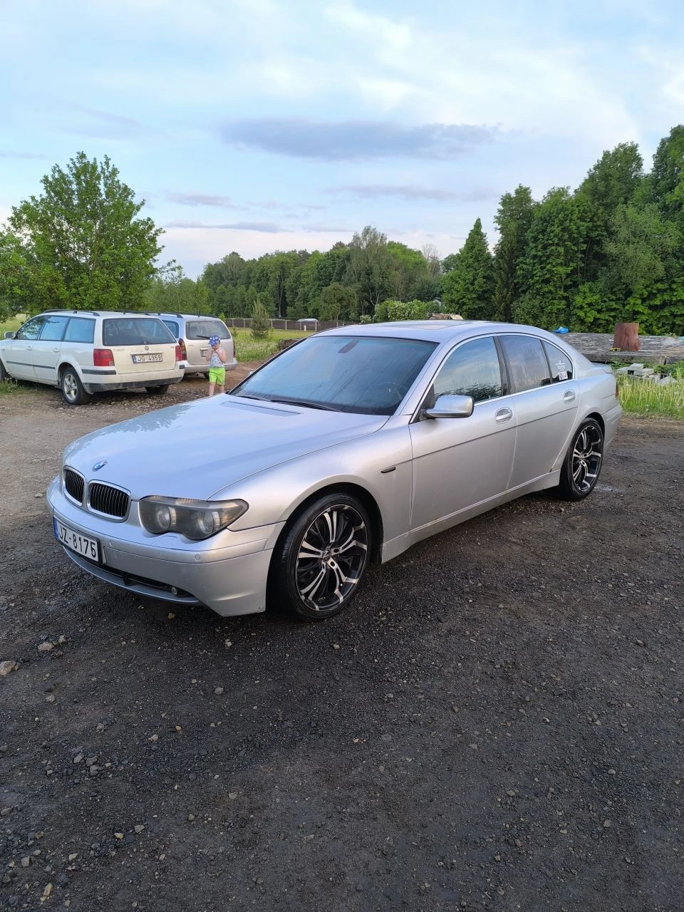 BMW 740