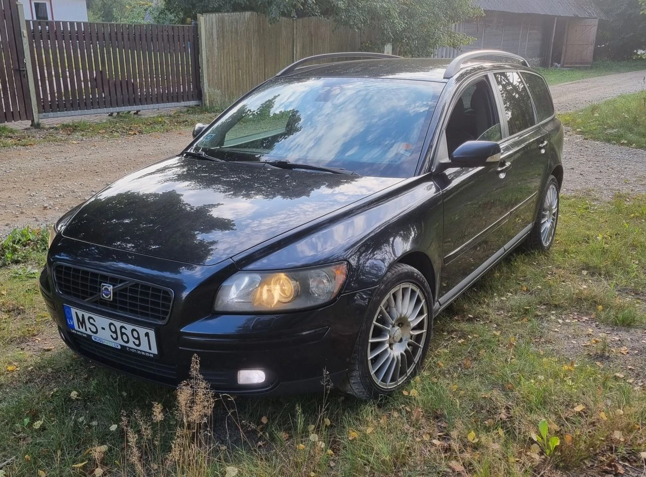 Volvo V50