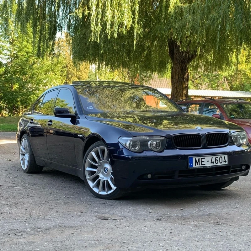 BMW 745