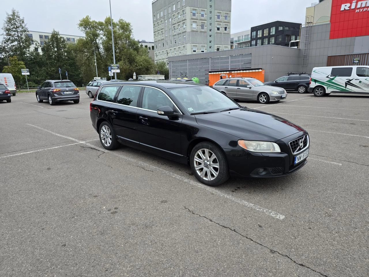Volvo V70