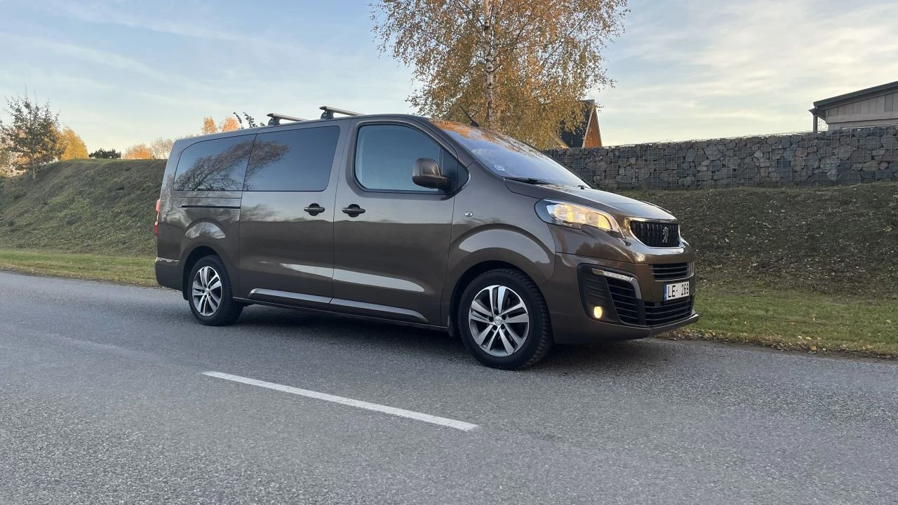 Peugeot Traveller