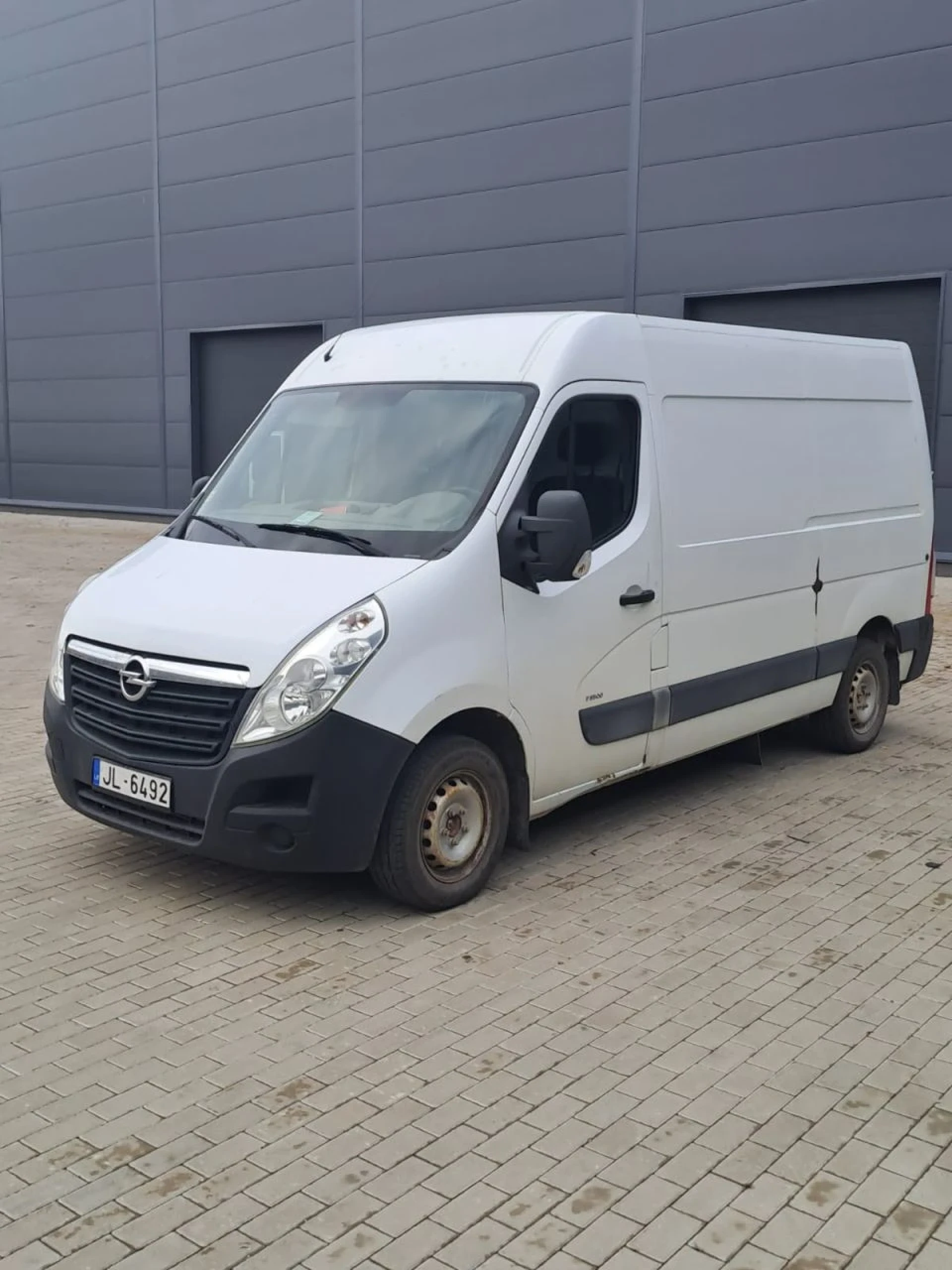 Opel Movano