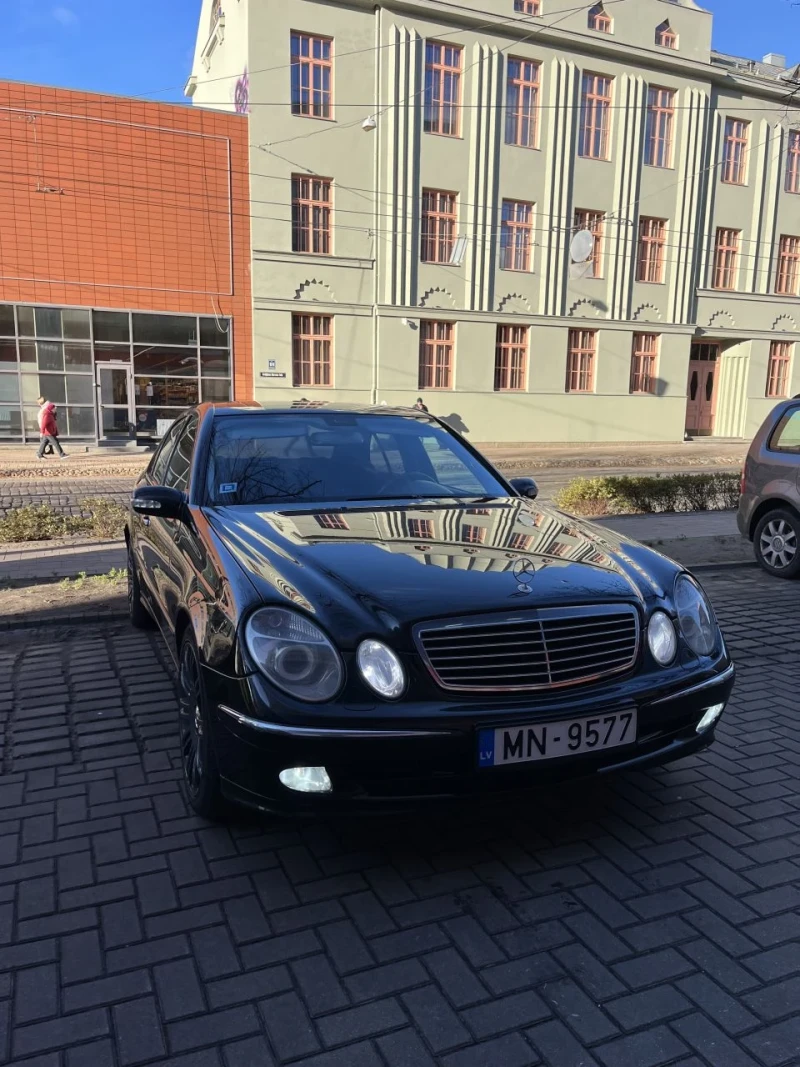 Mercedes-Benz E270