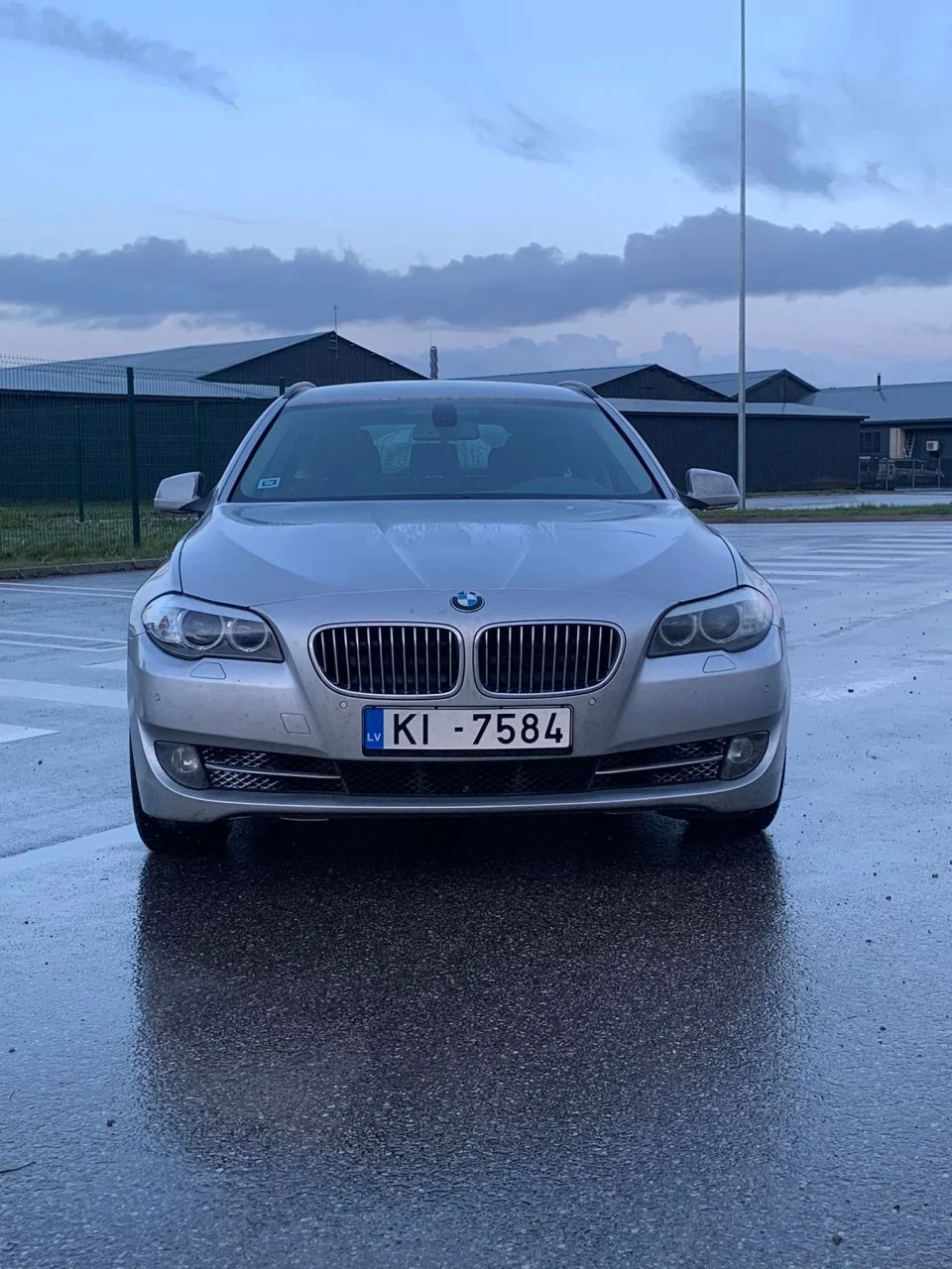 BMW 520