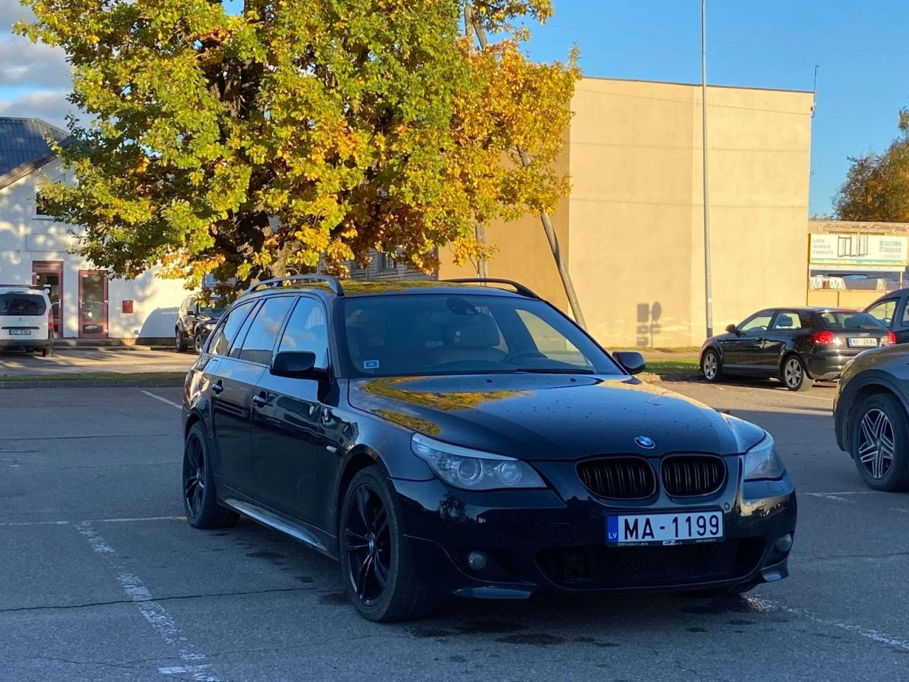 BMW 530