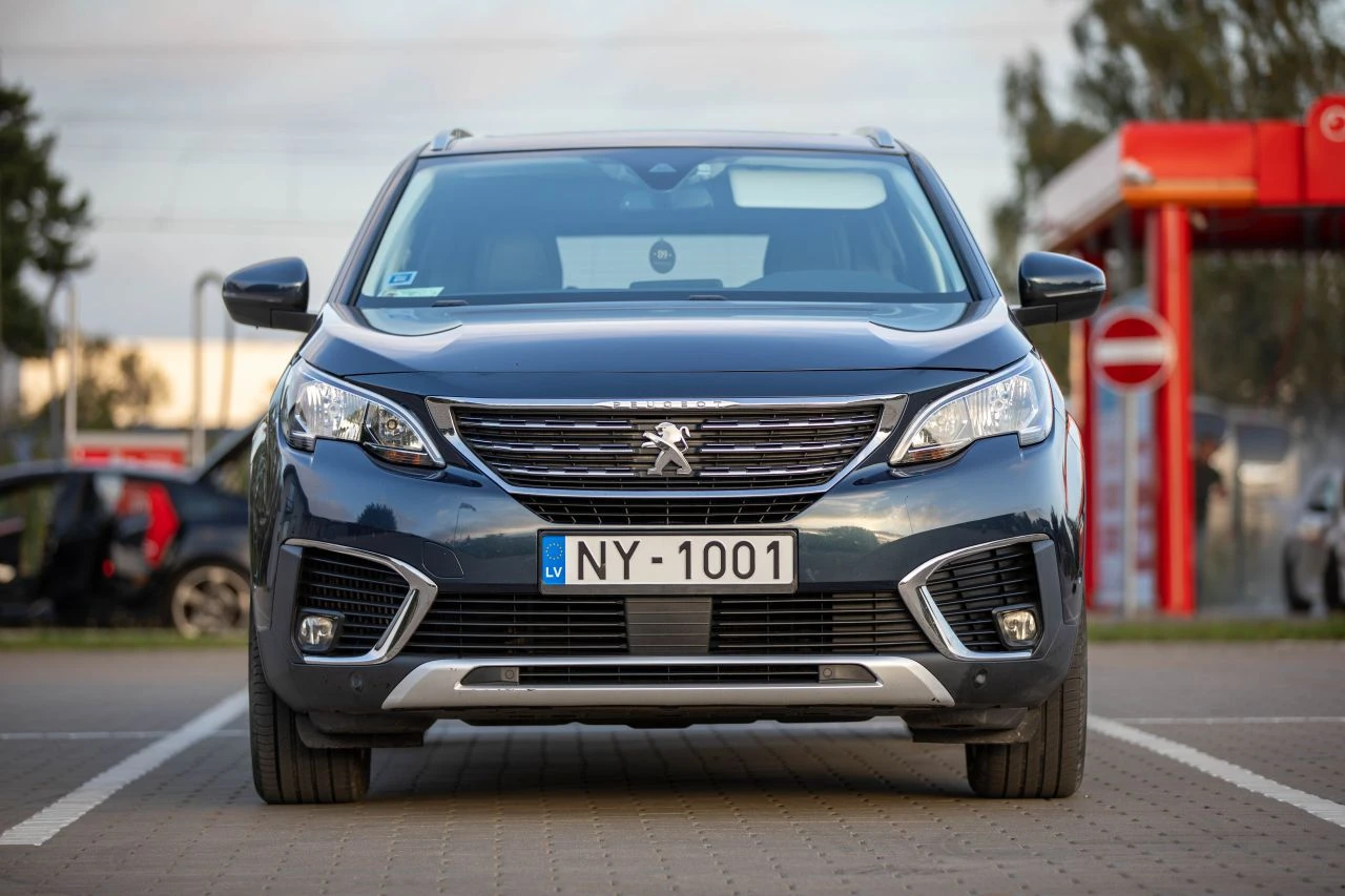 Peugeot 5008