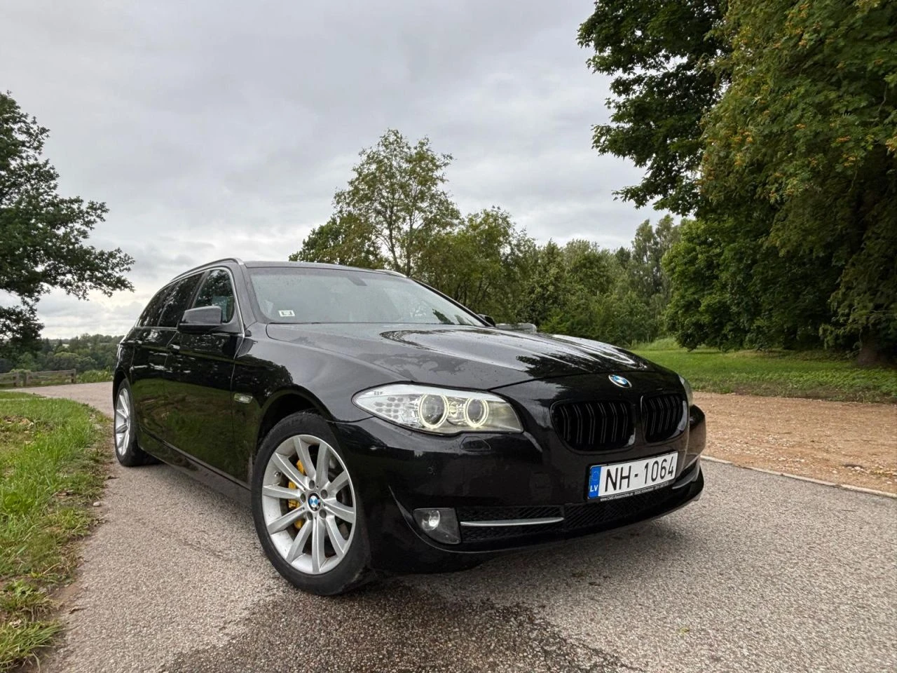 BMW 530