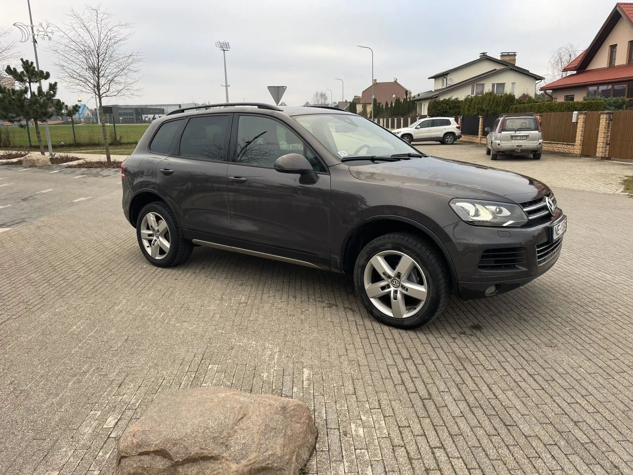 Volkswagen Touareg