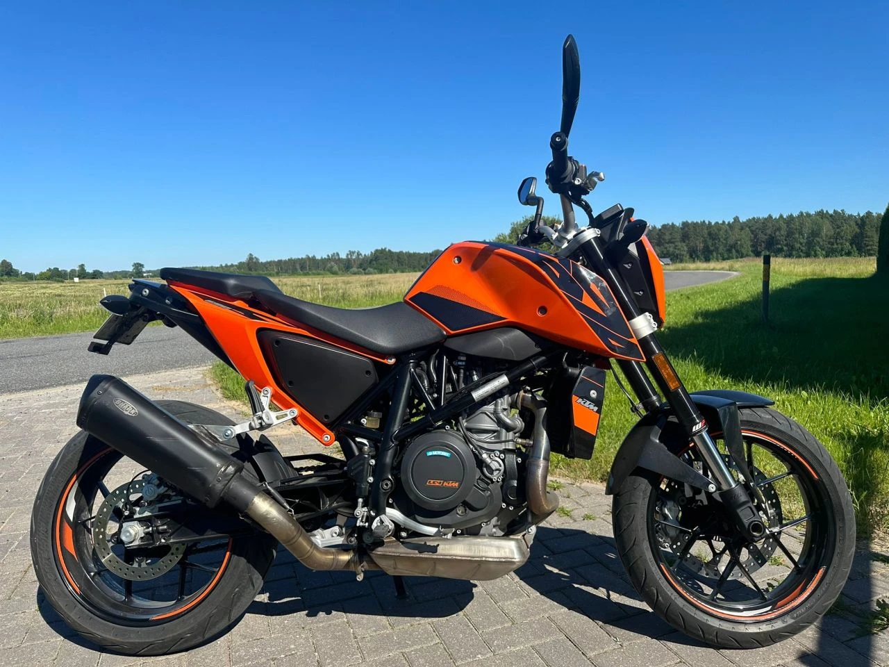 KTM Duke