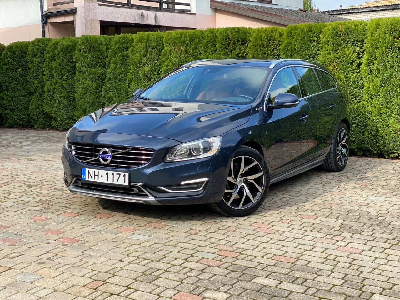 Volvo V60