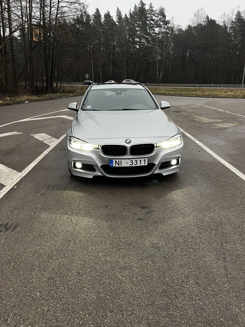 BMW 320