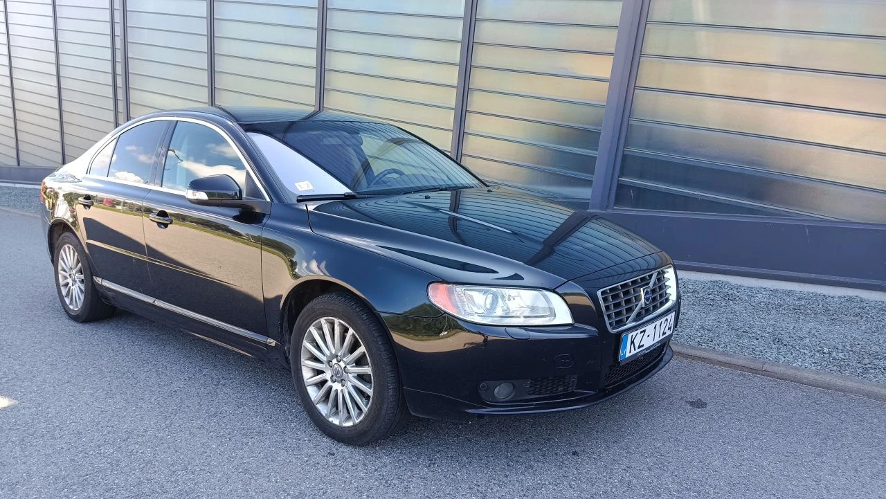 Volvo S80