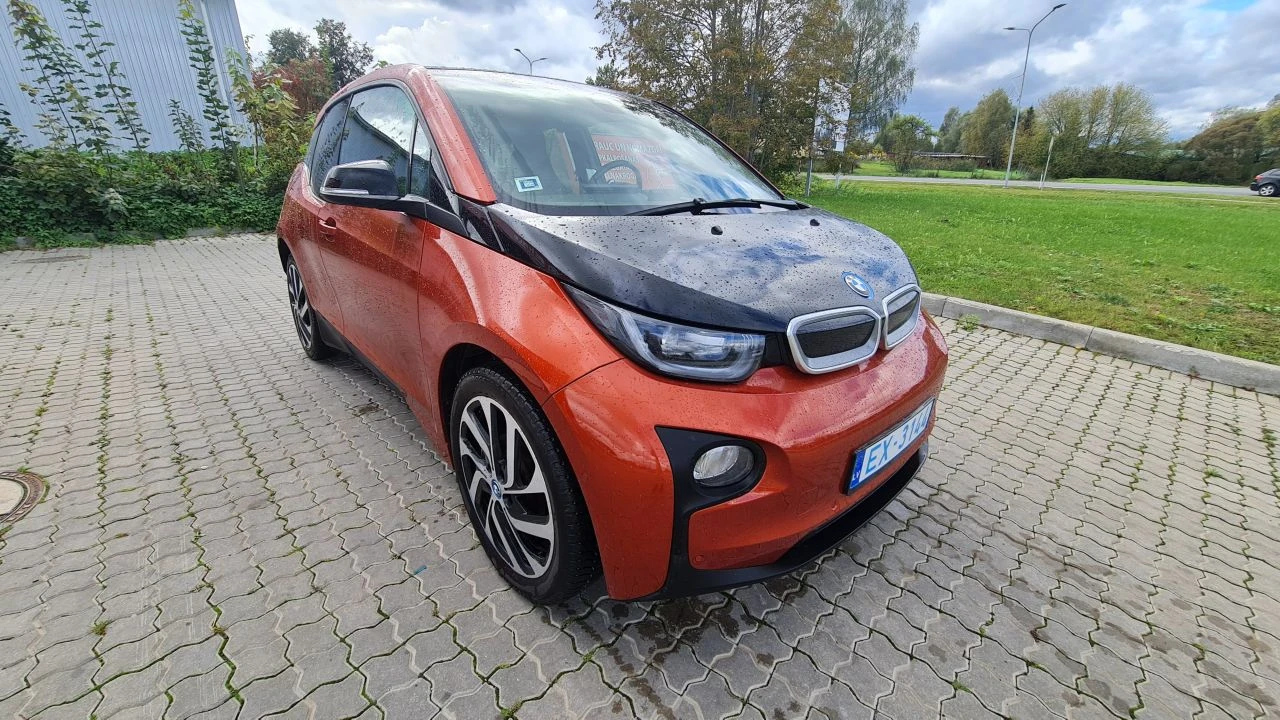 BMW i3