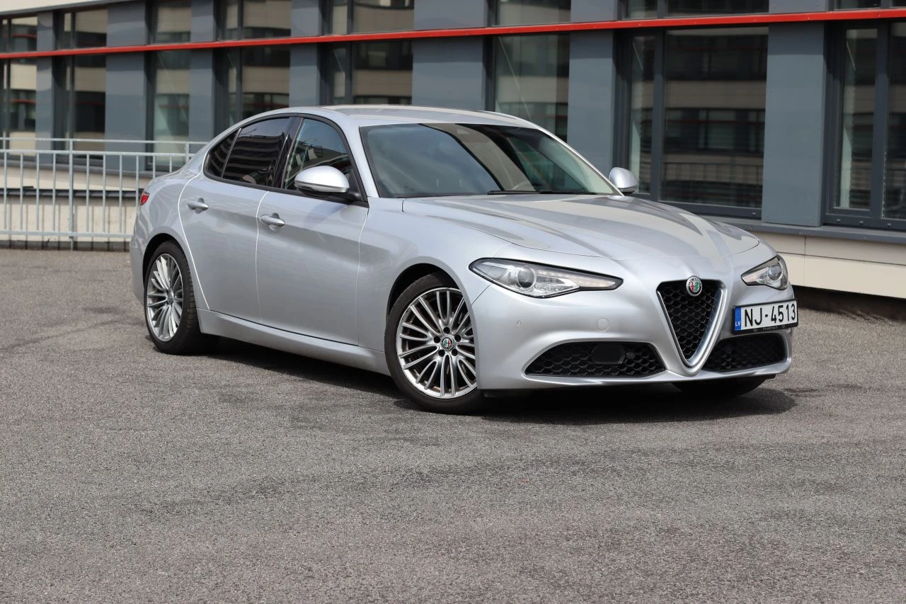Alfa Romeo Giulia