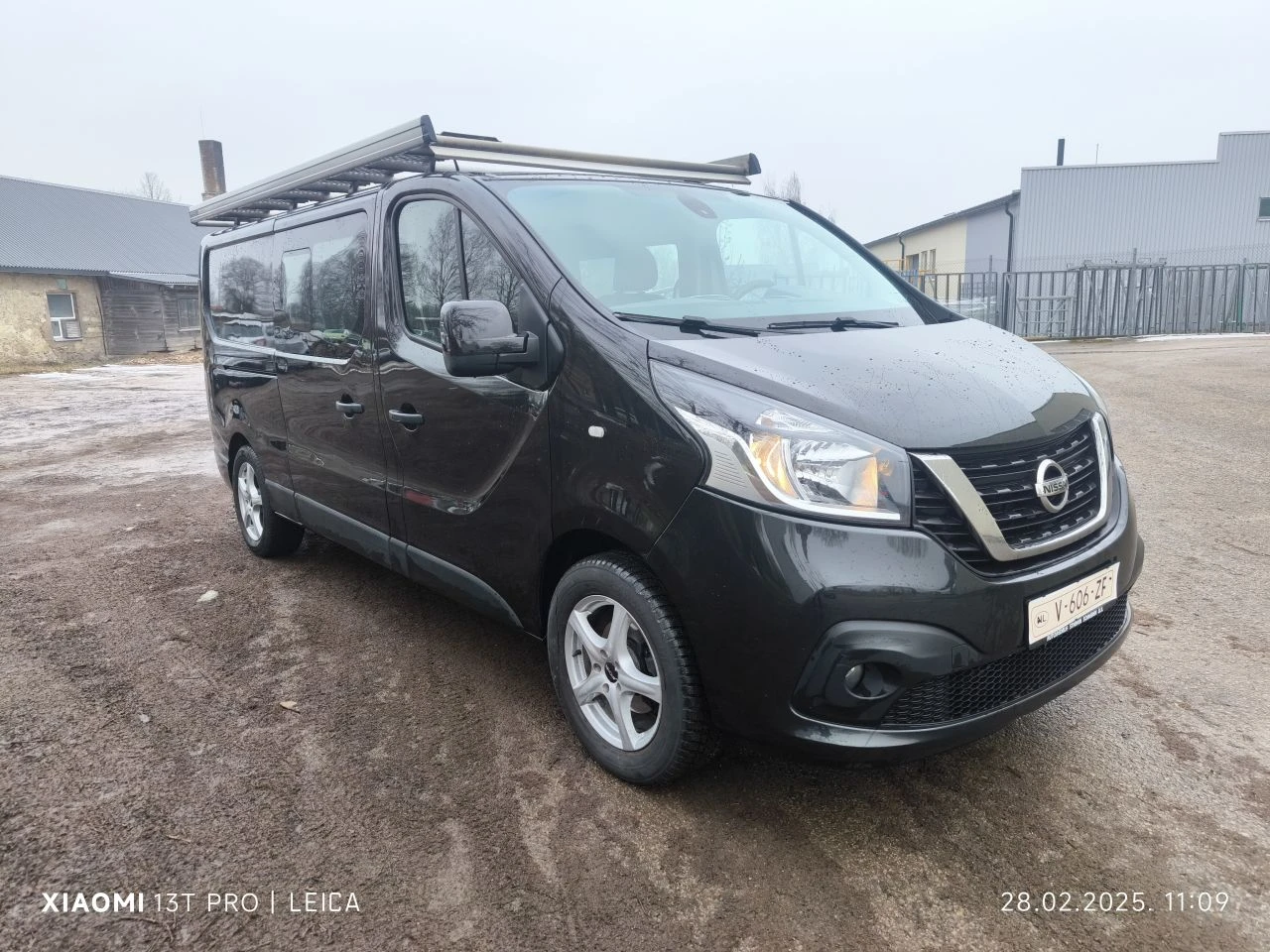 Nissan NV300