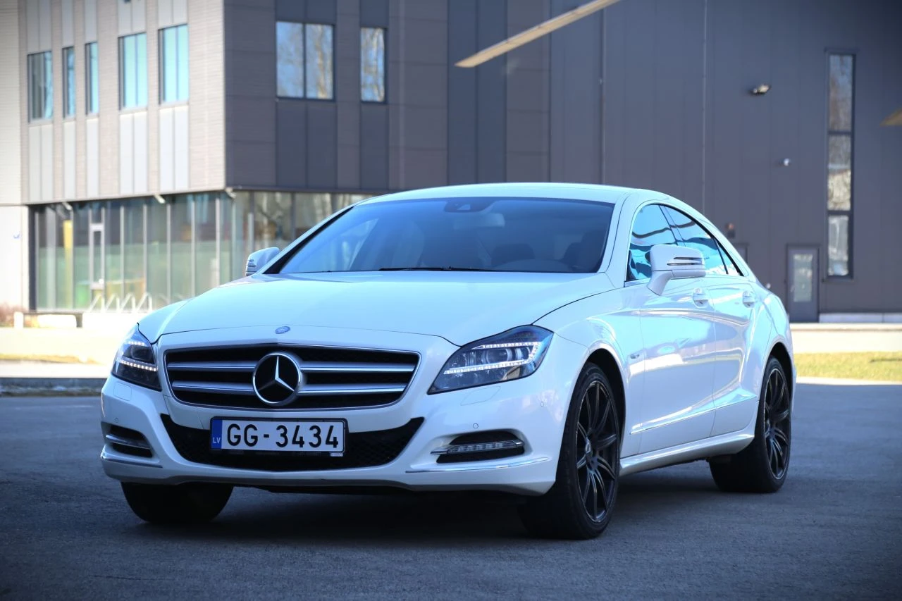 Mercedes-Benz CLS350