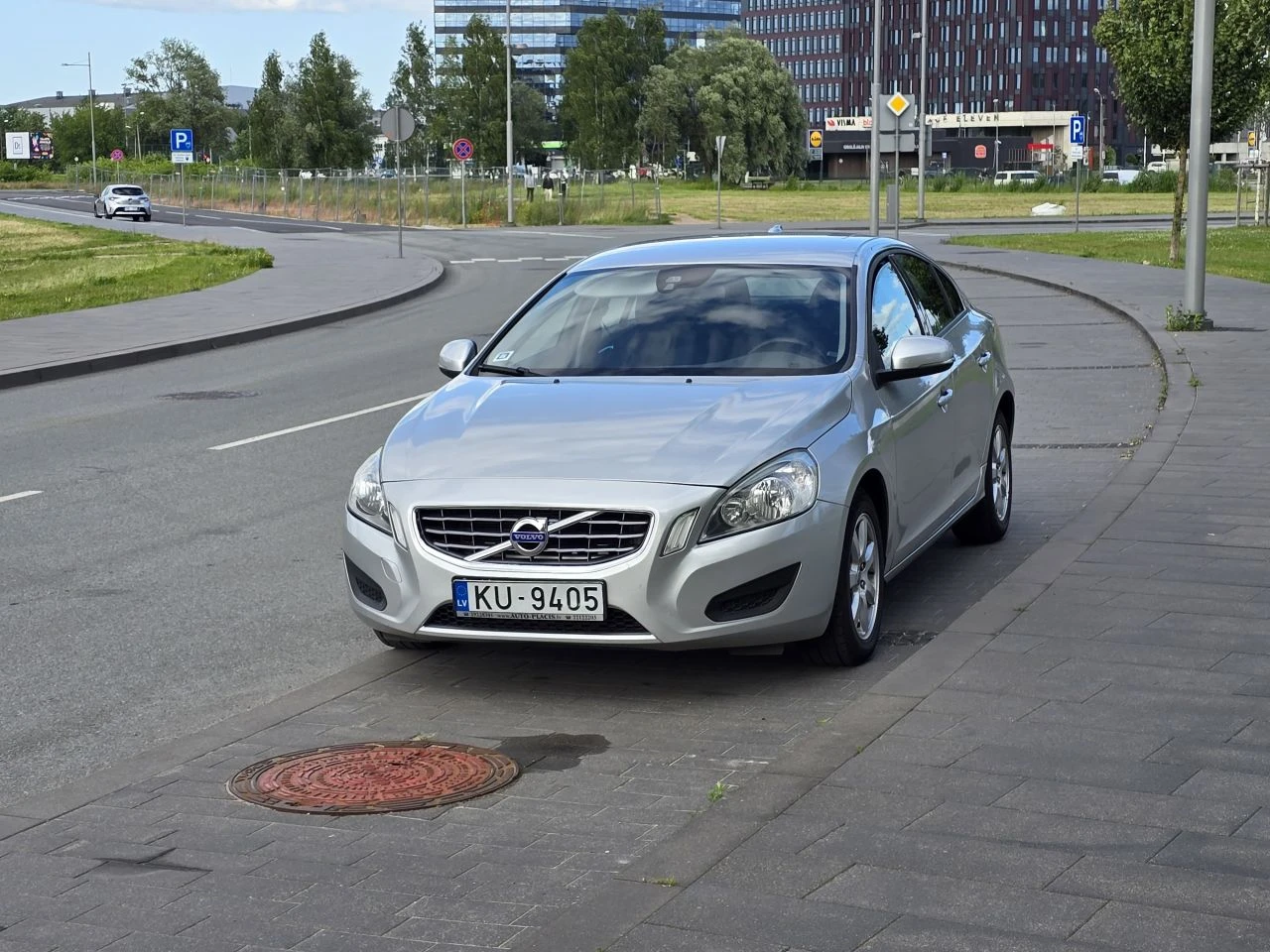 Volvo S60