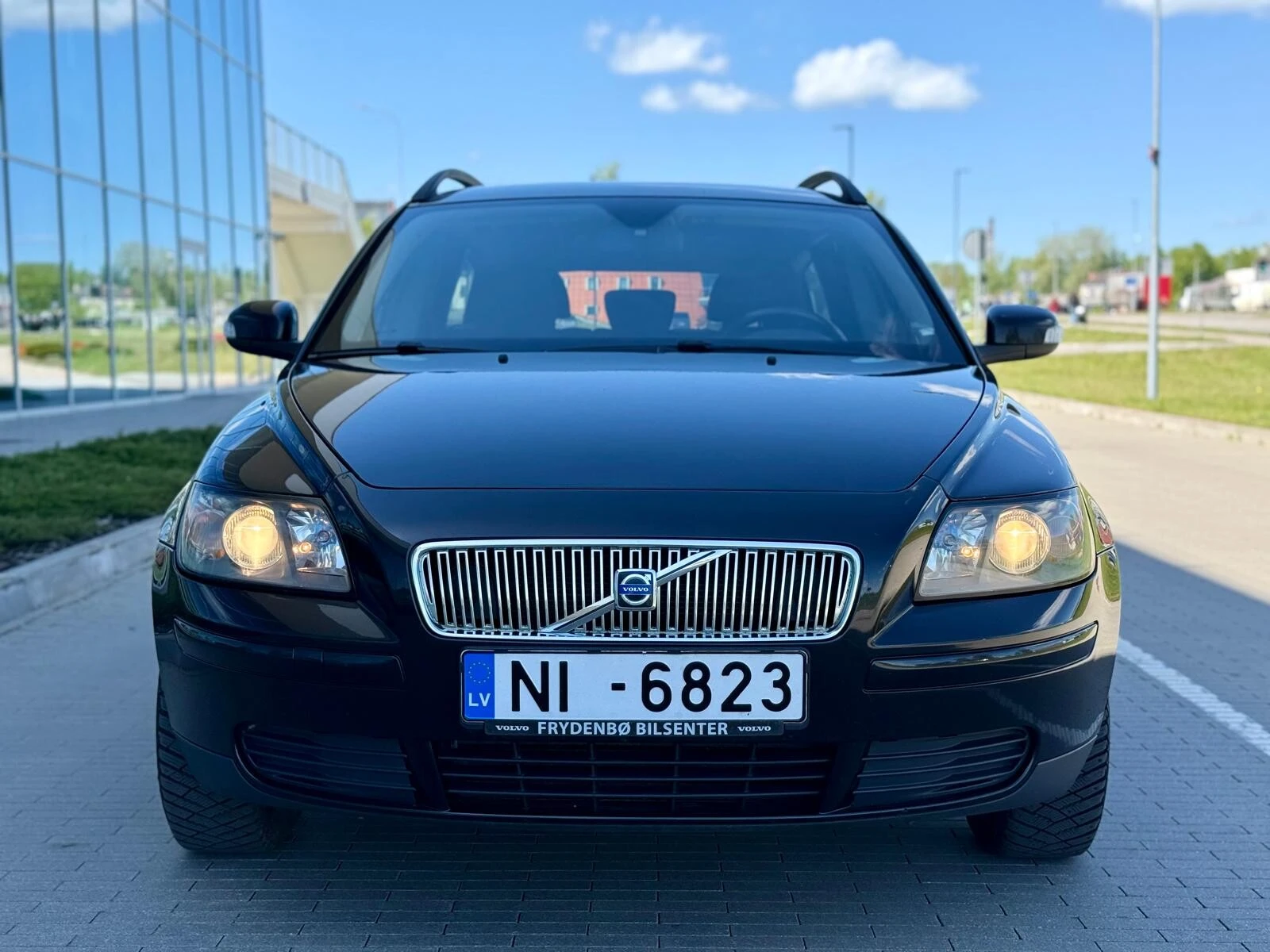 Volvo V50
