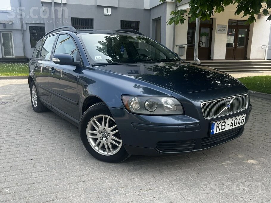 Volvo V50