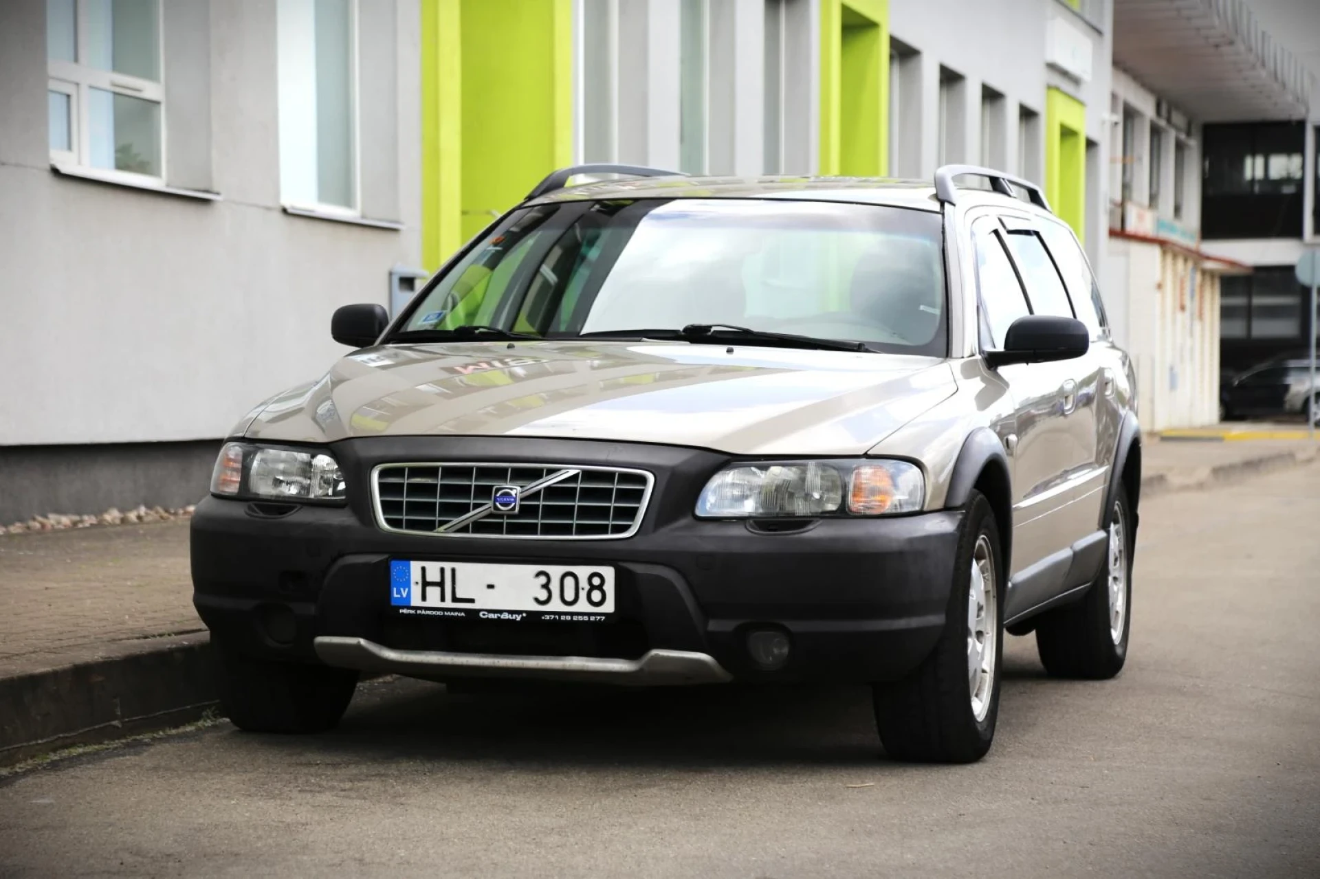 Volvo XC70