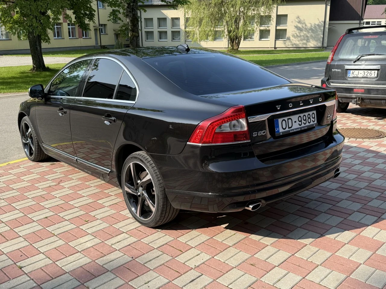 Volvo S80