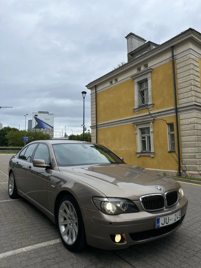 BMW 740