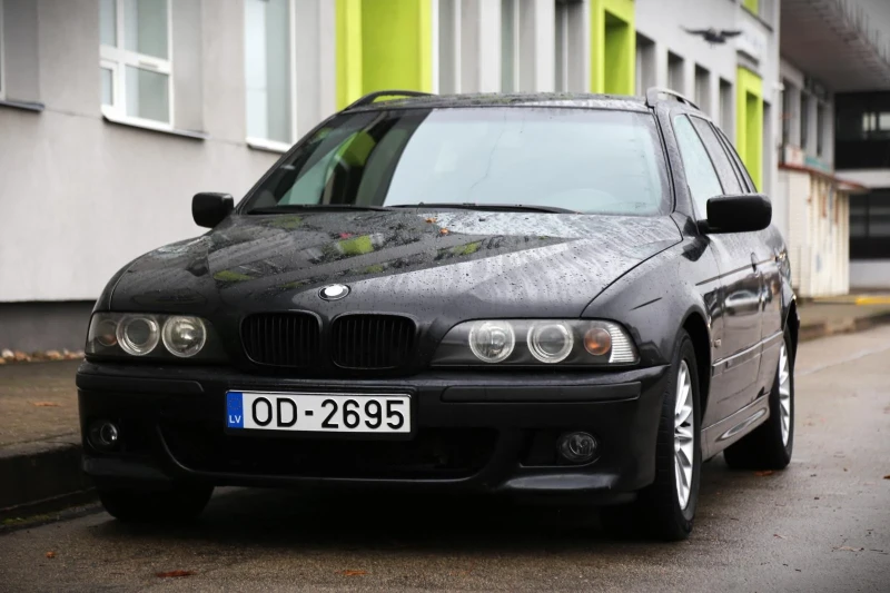 BMW 530