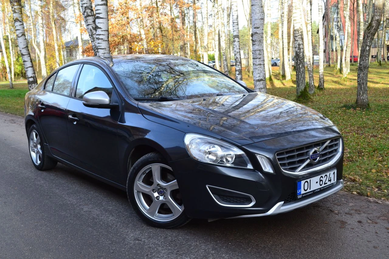 Volvo S60