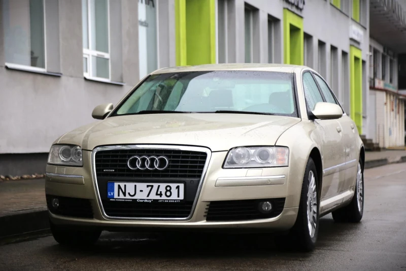 Audi A8