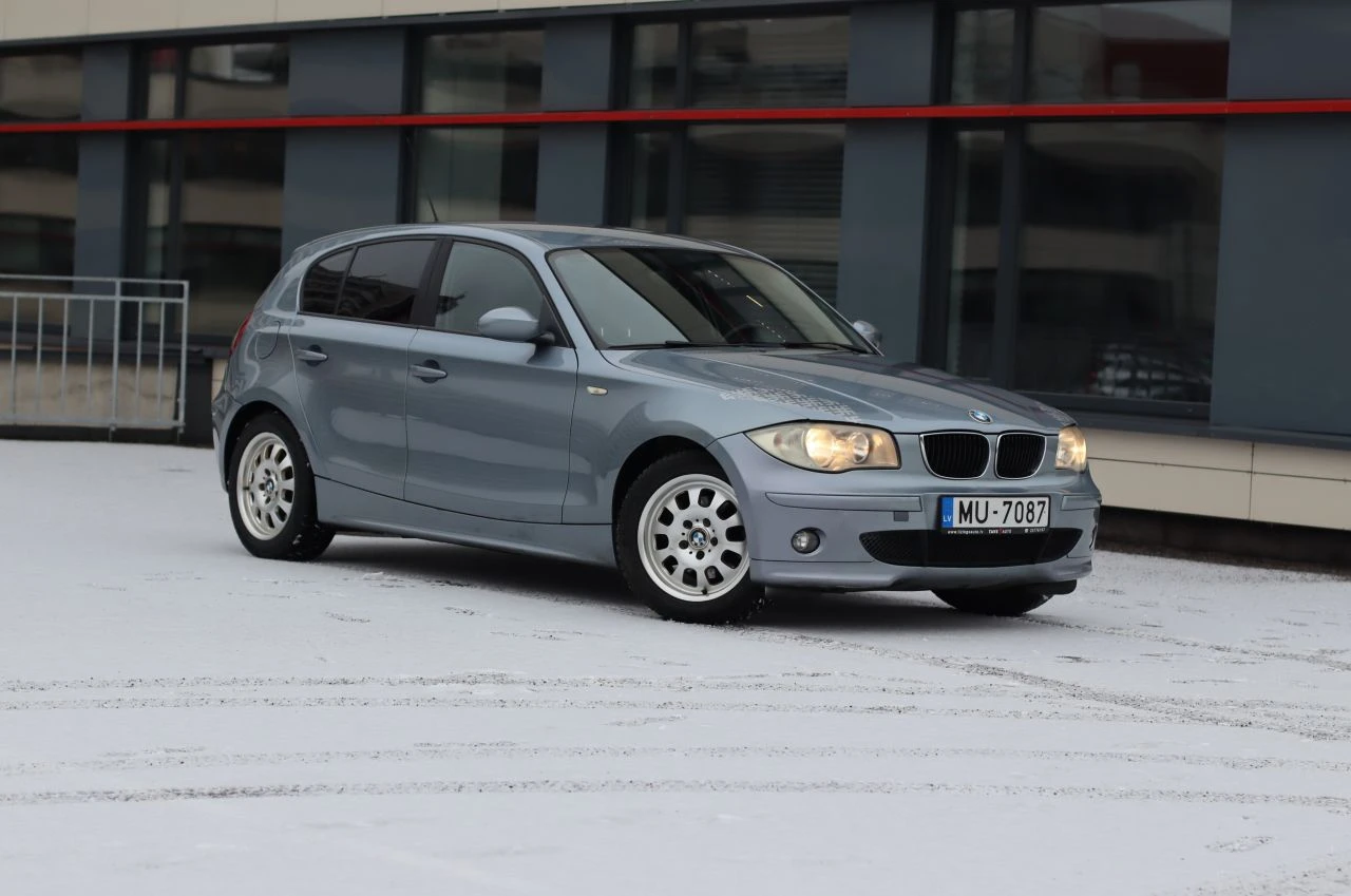 BMW 120