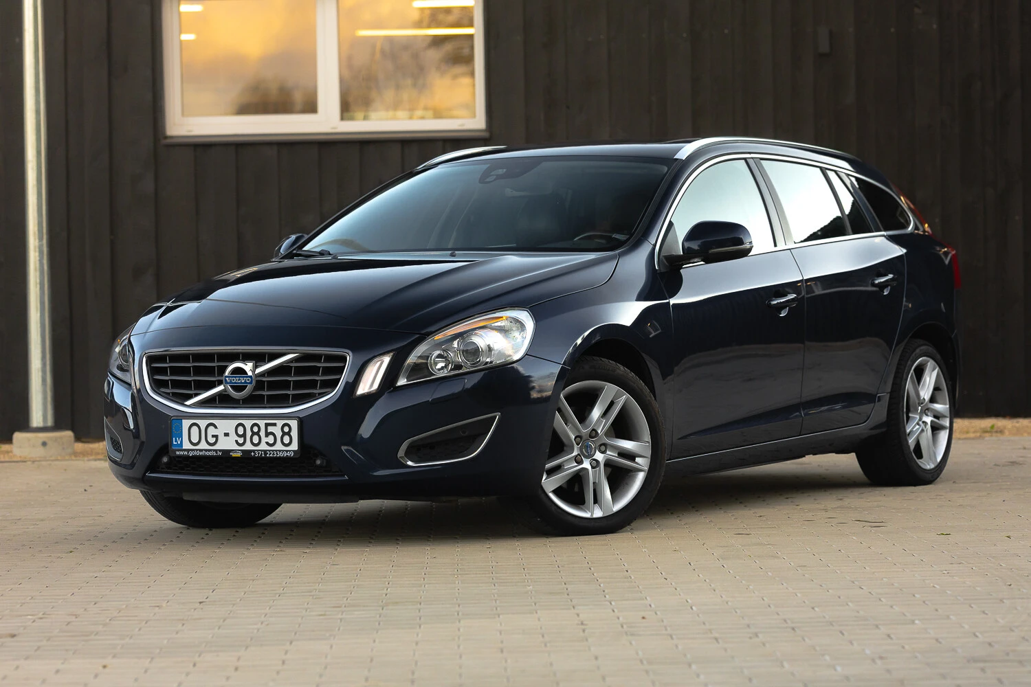 Volvo V60