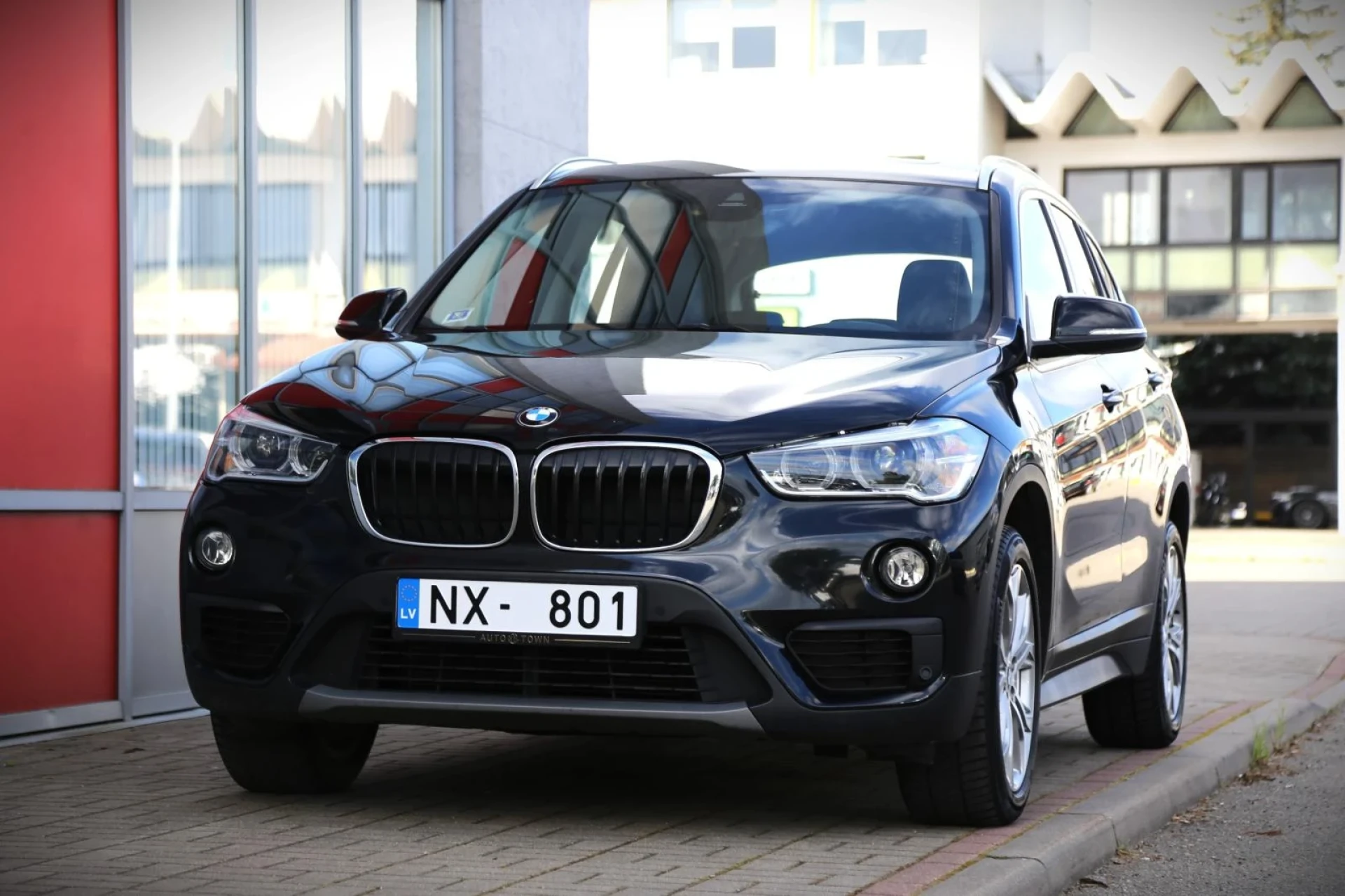 BMW X1